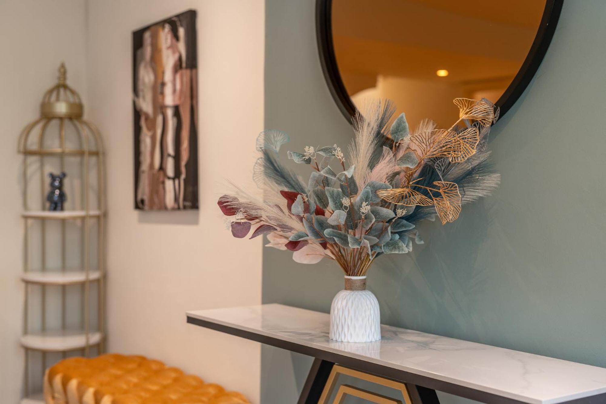 Villa Grand 200 Sqm 3-bedroom *
